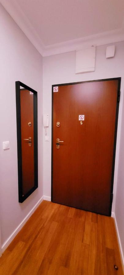 ורשה Homecomfort Atlantic Room מראה חיצוני תמונה
